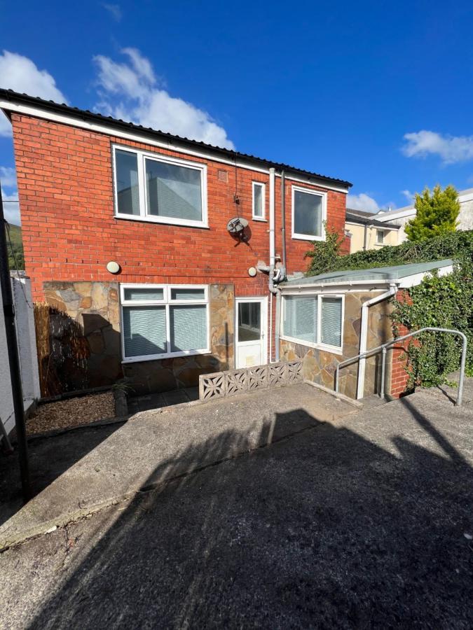 Holiday home The Duffryn Mountain Ash